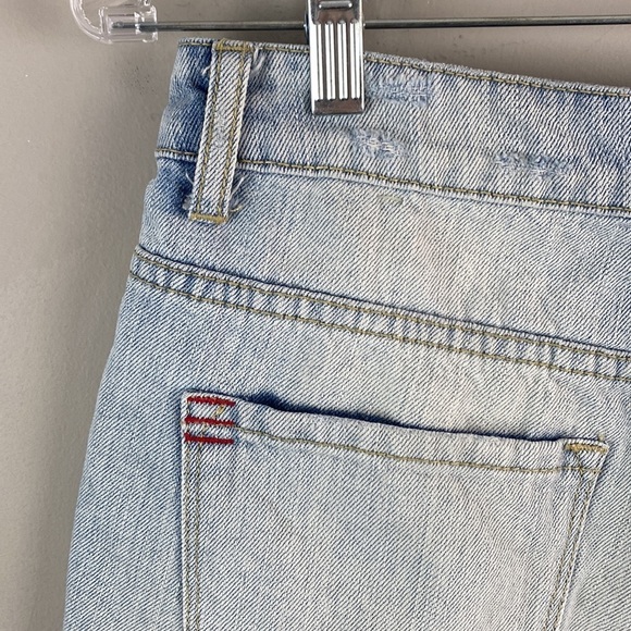BDG Super High Rise Cheeky Distressed Booty Shorts Size 29 - Picture 6 of 12